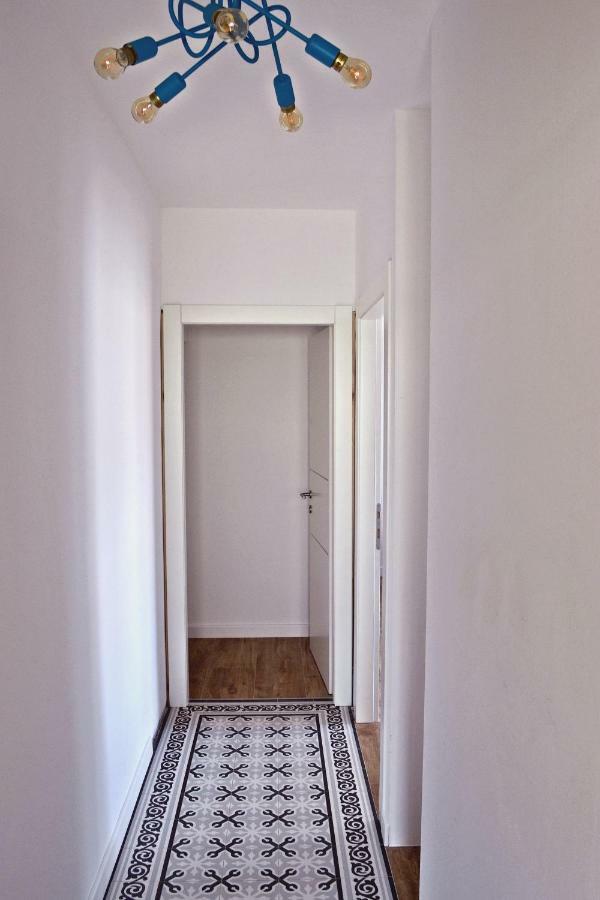 Apartment Anna Split With Parking Экстерьер фото
